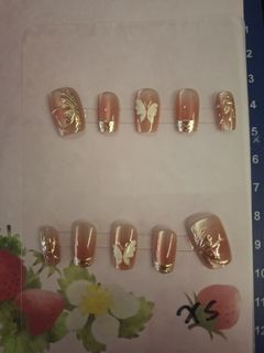 由 .yun.yun. (刊登 ID 1385108514，圖片 1) 提交，位於 的 (類別：)，說明：。