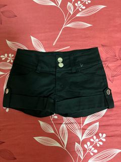 (Category: ) located in . Submitted by bowcute333 (Listing ID 1385192934, Image 1). Description: .
