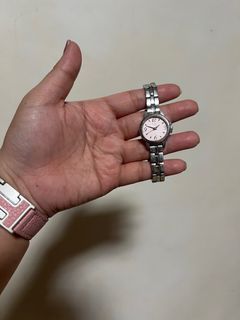 (Category: ) located in . Submitted by luckyjewels (Listing ID 1385198472, Image 1). Description: .