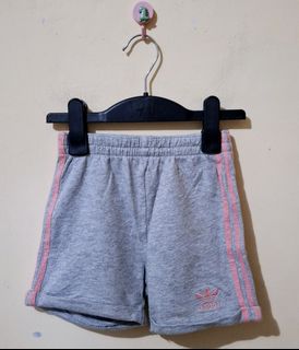 (Kategori: ) berada di . Dikirim oleh prelovdbytrisa (ID iklan 1385283835, Gambar 1). Deskripsi: .