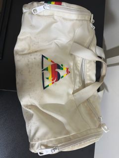 由 Skr_shop (刊登 ID 1385255736，圖片 1) 提交，位於 的 (類別：)，說明：。