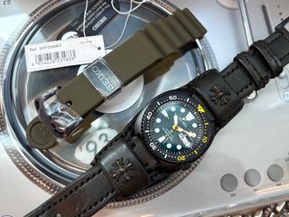 （分類：）位於 。 由 alexshouse54 提交（商品編號 1385264558，圖片 1）。簡介： 。