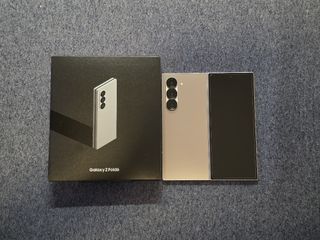 （分類：）位於 。 由 fatfatpikachu 提交（商品編號 1385426285，圖片 1）。簡介： 。