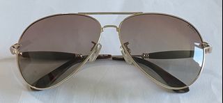 （分類：）位於 。 由 newoptics 提交（商品編號 1385374170，圖片 1）。簡介： 。