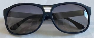 （分類：）位於 。 由 newoptics 提交（商品編號 1385374316，圖片 1）。簡介： 。
