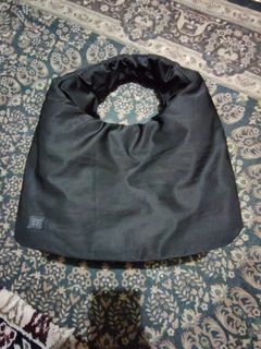 (Category: ) located in . Submitted by mzkb99 (Listing ID 1385289511, Image 1). Description: .