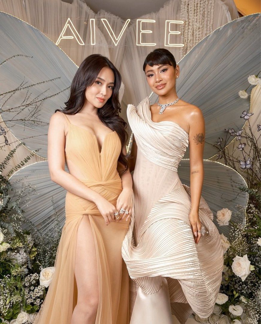 Aivee Gift Certificate Gift Card (Category: Face Care) located in Makati City. Submitted by the.realseller (Listing ID 1385379172, Image 1). Description: 20,000 pesos worth of Aivee gift card aivee gift certificate No expiration pde any branch Di ako mahilig s mga derma derma kasi.