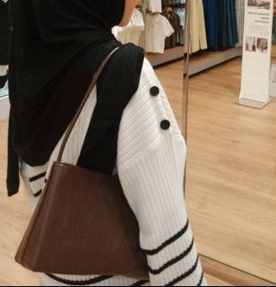 (Kategori: ) berada di . Dikirim oleh vivimspreloved (ID iklan 1385296306, Gambar 1). Deskripsi: .