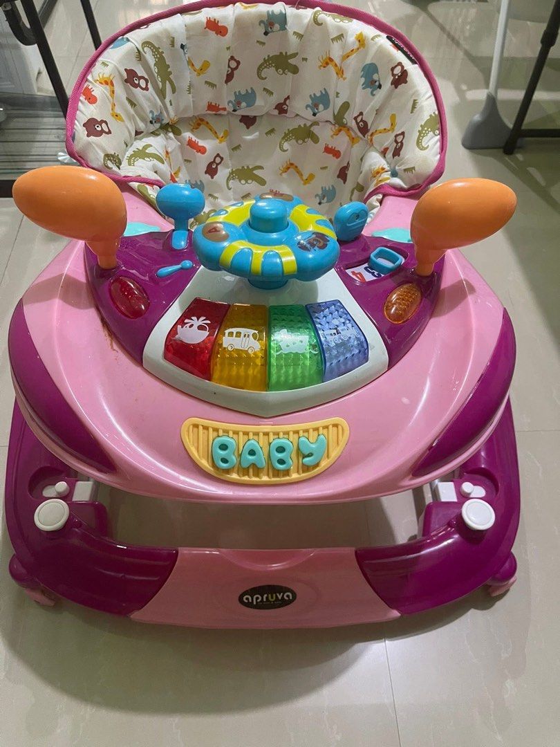 APRUVA WALKER (Category: Infant Playtime) located in Caloocan City. Submitted by noelenjoyg34131 (Listing ID 1385241878, Image 2). Description: .