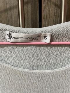 (Kategori: ) berada di . Dikirim oleh sweetythriftpreloved (ID iklan 1385386434, Gambar 1). Deskripsi: .