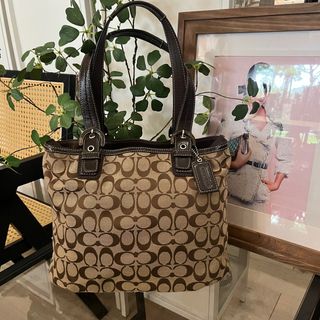 (Category: ) located in . Submitted by ipohvintagestore (Listing ID 1385350333, Image 1). Description: .