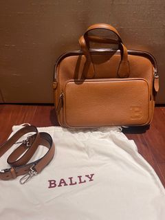 由 jillyjilly (刊登 ID 1385355084，圖片 1) 提交，位於 的 (類別：)，說明：。