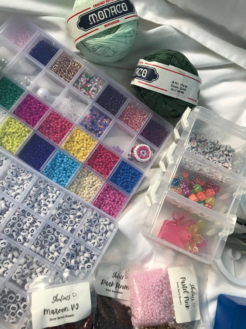 BEADED ACCESSORIES TOOL SET (Category: Craft Supplies & Tools) located in Marikina City. Submitted by yohanayunique (Listing ID 1385282359, Image 3). Description: Inclusions - Brand new 3mm seed beads (6packs) - Letter beads organized alphabetically - Special beads (got it from live selling bead shops) - Brand new tools - Locks and keychains - Organizers - Measuring Bead Board GCASH PAYMENT rfs: wala na time gumawa .