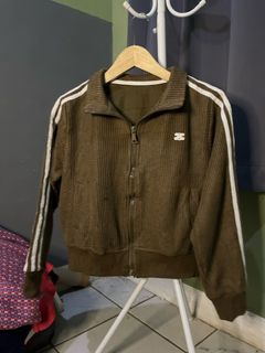 (Kategori: ) berada di . Dikirim oleh bekasi__preloved (ID iklan 1385387242, Gambar 1). Deskripsi: .