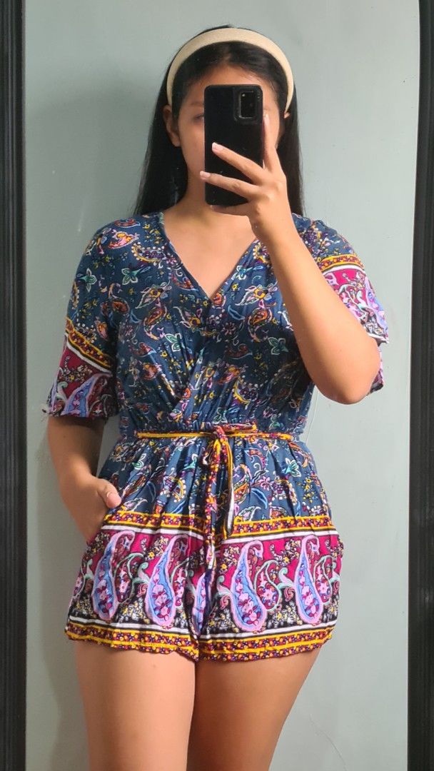 Blue Paisley Print Romper (Category: Rompers) located in Lipa City. Submitted by declutteringmaye (Listing ID 1385339145, Image 2). Description: Small to Medium.