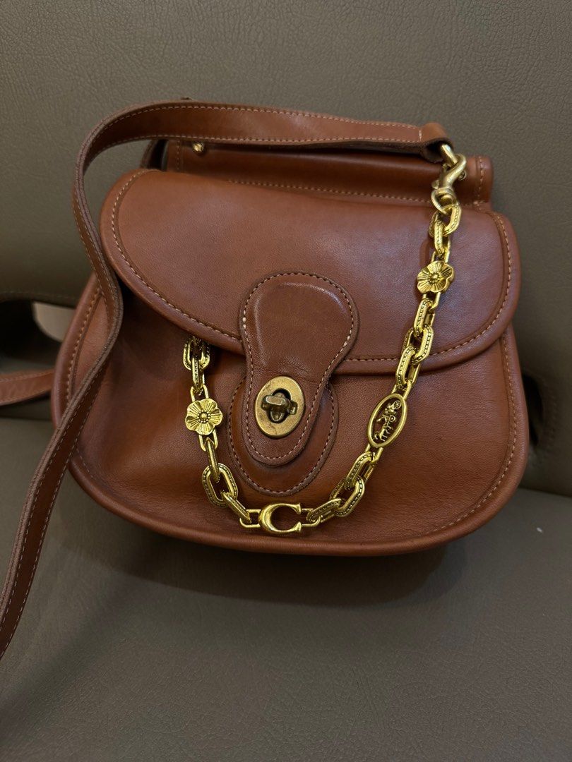 Chain charm partnered with Vintage coach (Category: Luxury Bags & Wallets) located in Manila. Submitted by saleph (Listing ID 1385375935, Image 1). Description: Chain only. Bag sold separately. New chain design from coach can pair well with vintage coach .