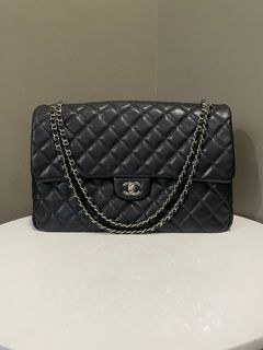 (Category: ) located in . Submitted by lovelotsluxury (Listing ID 1385345403, Image 1). Description: .