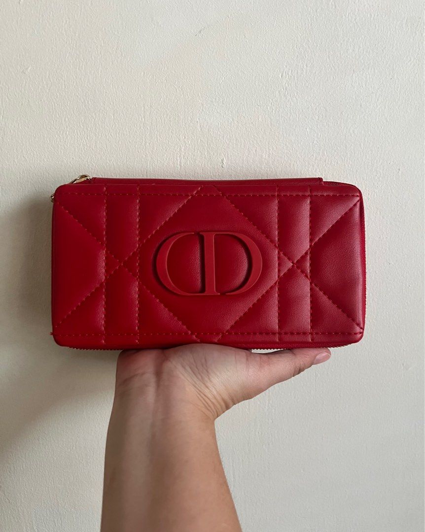 Christian Dior Case (Category: Luxury Bags & Wallets) located in Valenzuela. Submitted by dianzskiyo (Listing ID 1385338148, Image 1). Description: Christian Dior hard case - this is from rouge lipstick collection 📍 Can be use as jewelry box, make up organizer etc. 📍 what you see is what you get 📍 Managed ur expectation - this is preloved 📍 Slightly negotiable 📍 All details were already posted (pls check photos para iwas sa redundant na tano
