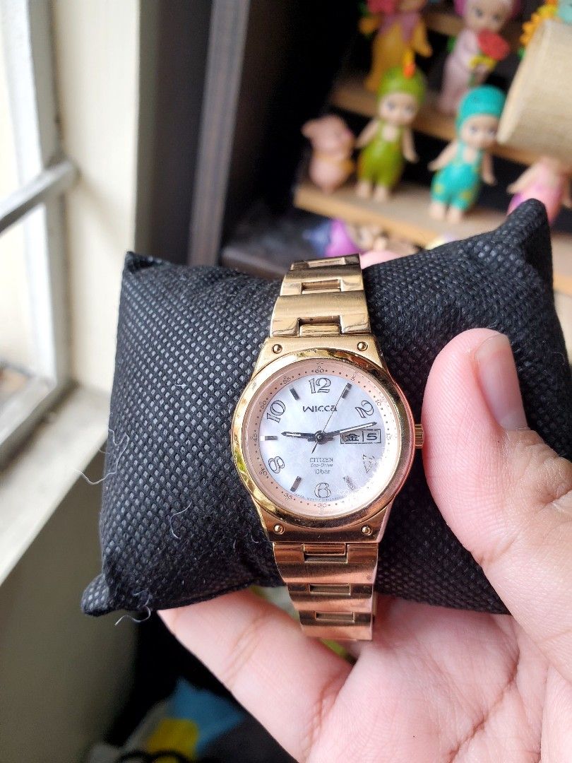 Citizen wicca eco -drive watch (Category: Luxury Watches) located in Manila. Submitted by shuechua577 (Listing ID 1385327174, Image 2). Description: issue scratch only sa glass watch working fine.