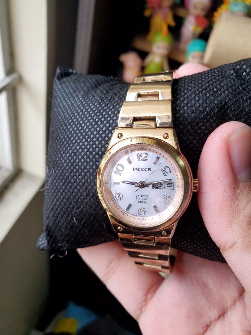 Citizen wicca eco -drive watch (Category: Luxury Watches) located in Manila. Submitted by shuechua577 (Listing ID 1385327174, Image 1). Description: issue scratch only sa glass watch working fine.