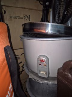 (Category: ) located in . Submitted by dianaross (Listing ID 1385254599, Image 1). Description: .