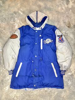 (Category: ) located in . Submitted by vaultthrift (Listing ID 1385382736, Image 1). Description: .
