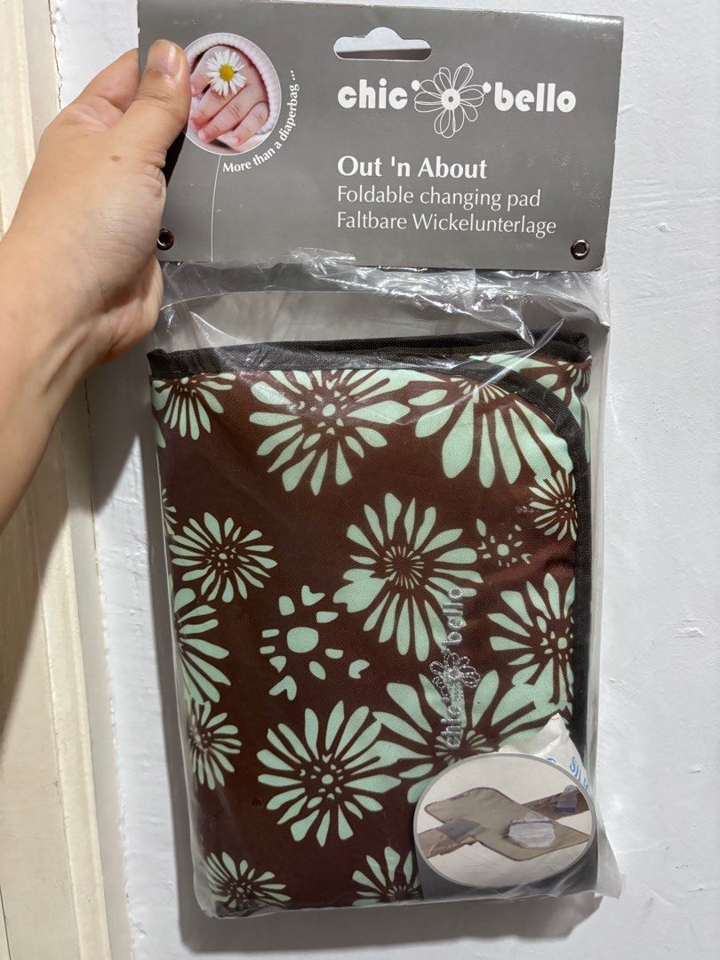 Diaper changing pad and wipes case (Category: Diapers & Baby Wipes) located in Calamba. Submitted by cur8d (Listing ID 1385431296, Image 1). Description: .