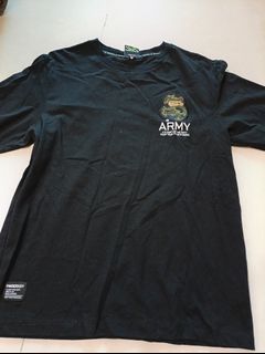 （分類：）位於 。 由 ashllyrome90369 提交（商品編號 1385299145，圖片 1）。簡介： 。