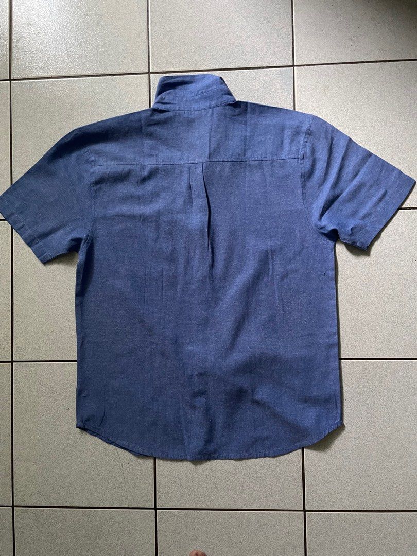 Folded&Hung Polo (Category: Tshirts & Polo Shirts ) located in Quezon City. Submitted by eespl002 (Listing ID 1385289708, Image 2). Description: item detail: brand: folded&hung blue polo (wore this once) in best condition size/dimensions: XL width: 21.5 inches length: 29 inches RFS: decluttering Location: near ateneo / Katipunan,QC.