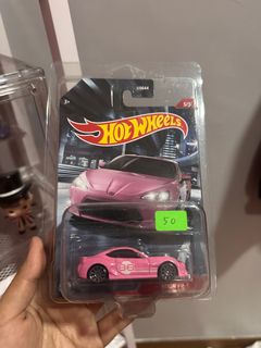 (Category: ) located in . Submitted by tayarapi_diecast (Listing ID 1385273075, Image 1). Description: .