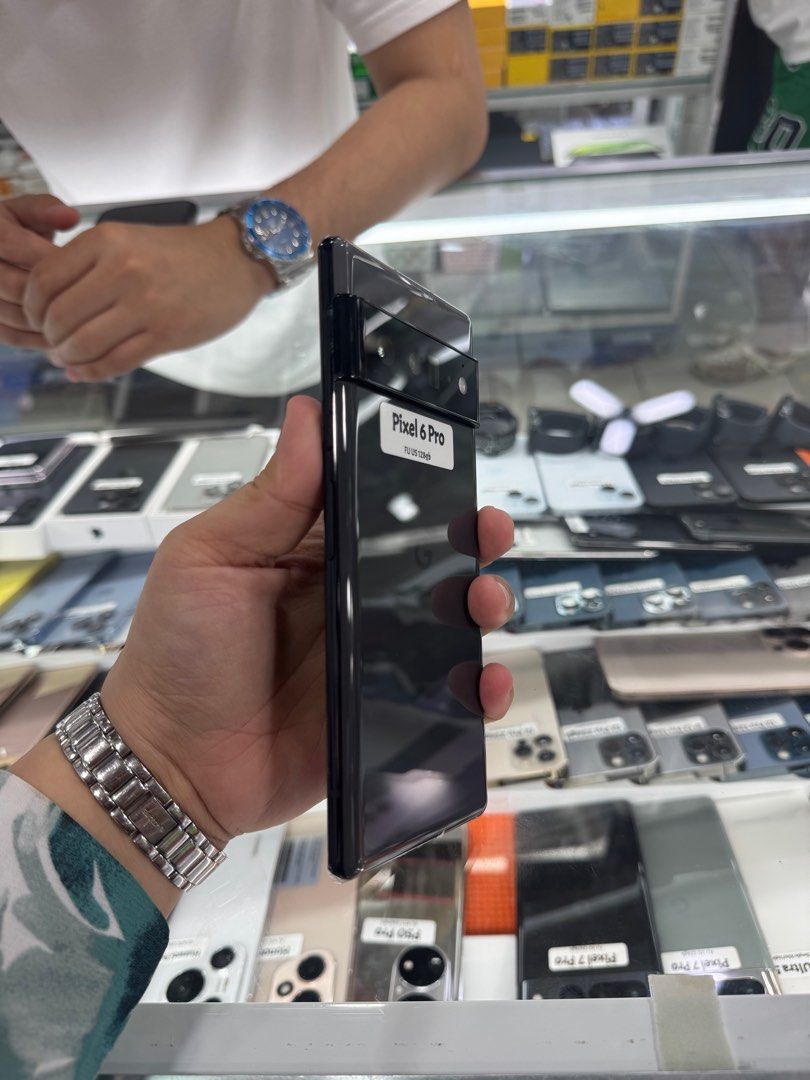 Google Pixel 6 Pro 128gb US FU No issue (Category: Google Pixel) located in San Juan City. Submitted by keannagadgetph (Listing ID 1385248949, Image 2). Description: Available Units for today's POST! Google Pixel 6 Pro / 128gb / FU / US - any colors available - good condition - 95% Makinis - good battery - no issue / repair - Any colors available ~ Accepting SWAP / TRADE IN / INSTALLMENT / BINTA UNIT ~ CASH ON DELIVERY METRO MANILA / LBC PAYMENT 