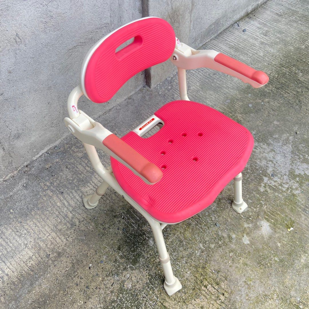 Heavy Duty Red Bath Shower Foldable Chair (Category: Chairs) located in Taguig. Submitted by nessyyy (Listing ID 1385273354, Image 1). Description: Japan Surplus -minor scratches only but barely noticeable Mode of Delivery: Lalamove only Mode of Payment: Gcash only.