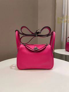 (Category: ) located in . Submitted by lovelotsluxury (Listing ID 1385251467, Image 1). Description: .