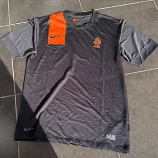 (Kategori: ) berada di . Dikirim oleh usedbysomeone (ID iklan 1385247480, Gambar 1). Deskripsi: .