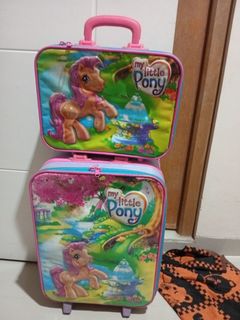 (Kategori: ) berada di . Dikirim oleh nayln_shop (ID iklan 1385260280, Gambar 1). Deskripsi: .