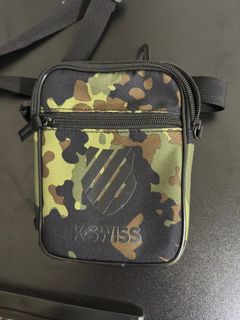 由 Skr_shop (刊登 ID 1385256103，圖片 1) 提交，位於 的 (類別：)，說明：。