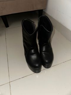 (Kategori: ) berada di . Dikirim oleh shelagilbert (ID iklan 1385259054, Gambar 1). Deskripsi: .