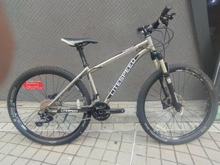 （分類：）位於 。 由 tkobike09943194 提交（商品編號 1385284363，圖片 1）。簡介： 。