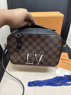 (Category: ) located in . Submitted by maytheee (Listing ID 1385315330, Image 1). Description: .