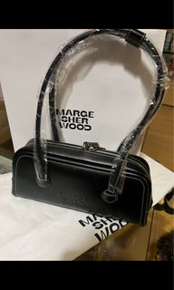 （分類：）位於 。 由 luxedition 提交（商品編號 1385331891，圖片 1）。簡介： 。