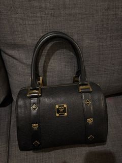 (Kategori: ) berada di . Dikirim oleh cantikauthentic (ID iklan 1385371671, Gambar 1). Deskripsi: .