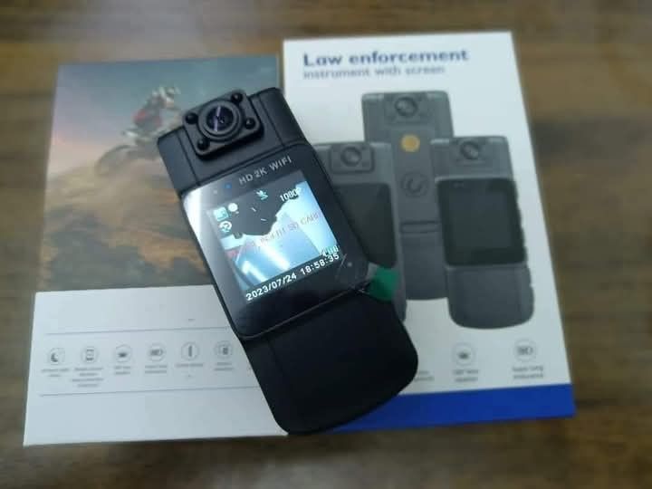 Mini Body Camera, 180 Degrees Rotatable Lens, 2kHD Small Body Camera (Category: Security Systems & CCTV Cameras) located in Manila. Submitted by minidivisoria (Listing ID 1385243434, Image 3). Description: Mini Body Camera, 180 Degrees Rotatable Lens, 2kHD Small Body Camera.