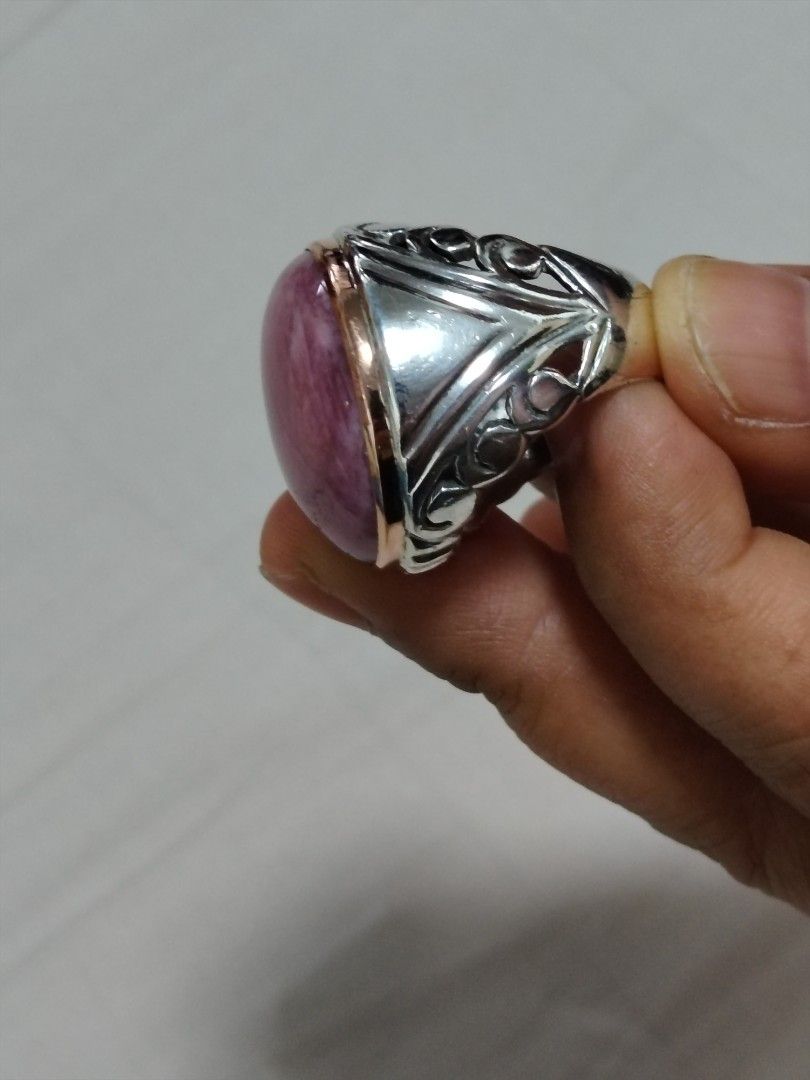 Myanmar Ruby gemstone Ring (Category: Accessories) located in Singapore. Submitted by nanita16 (Listing ID 1385299324, Image 2). Description: Selling a good condition genuine Myanmar Ruby pink gemstone silver ring.. Selling at $500 negotiable. Can view & self collect at Petir Road. .
