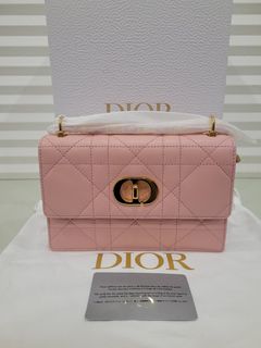 (Kategori: ) berada di . Dikirim oleh brandedboutiquez (ID iklan 1385259045, Gambar 1). Deskripsi: .