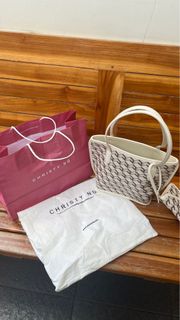 (Kategori: ) berada di . Dikirim oleh preloved_byvirrr (ID iklan 1385265029, Gambar 1). Deskripsi: .