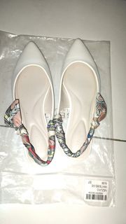 (Kategori: ) berada di . Dikirim oleh nanaaull (ID iklan 1385371923, Gambar 1). Deskripsi: .