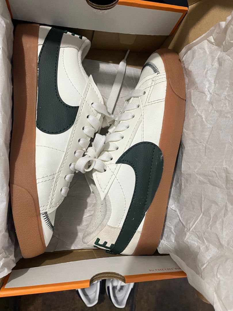 Nike Shoes (Category: Sneakers) located in Binan City. Submitted by winds06 (Listing ID 1385371079, Image 2). Description: Selling Authentic Nike Blazer Low size 11.5 used once. Good as new. rfs: Decluttering .