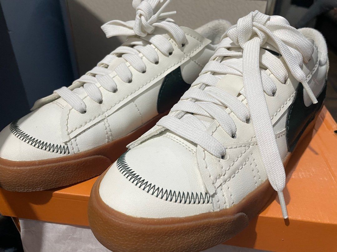 Nike Shoes (Category: Sneakers) located in Binan City. Submitted by winds06 (Listing ID 1385371079, Image 3). Description: Selling Authentic Nike Blazer Low size 11.5 used once. Good as new. rfs: Decluttering .