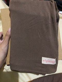 (Kategori: ) berada di . Dikirim oleh thriftby.ayu (ID iklan 1385421896, Gambar 1). Deskripsi: .