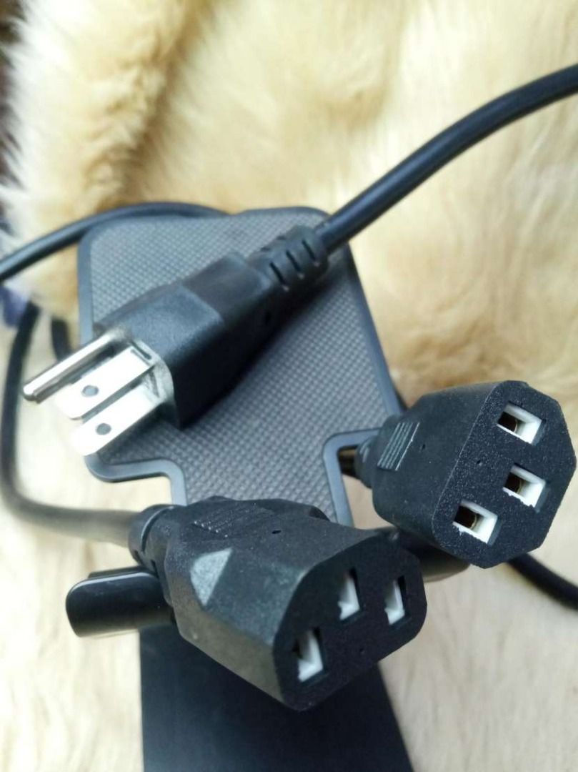 Powercord Splitter 10A 1.5m (Category: Cables & Adaptors) located in Caloocan City. Submitted by gfcha2152133 (Listing ID 1385243878, Image 3). Description: .